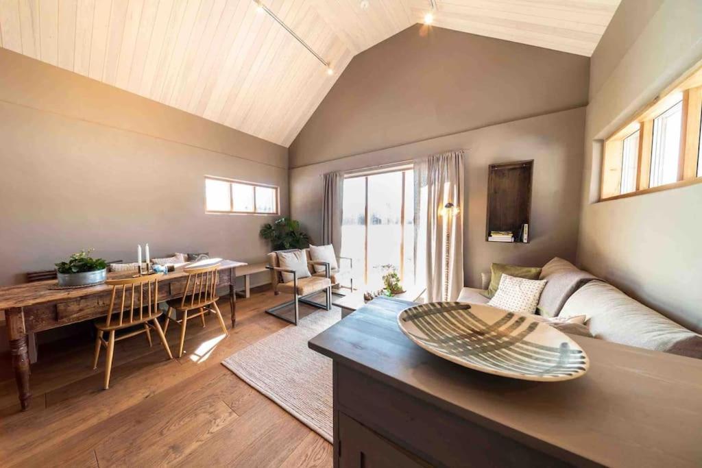 Villa Nyman 皮埃塔尔萨里 外观 照片